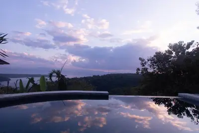 Image de Unique in Nusa Penida : Private Luxury Villa with big garden and swimming pool