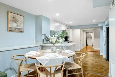 Image de Bright & Peaceful 8022lower Unit