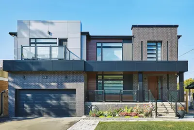 Image de Luxury detached house in Etobicoke/Toronto - walk to subway and shops