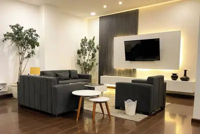 Image de Chic Urban Apt 3 Br 2ba Downtown Addis Ababa