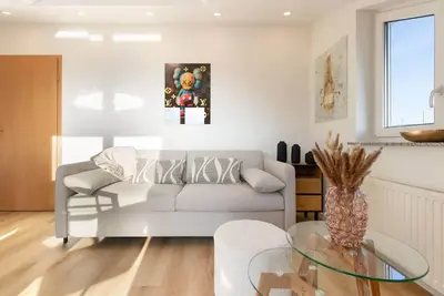 Image de Apartment close to nature with balcony view