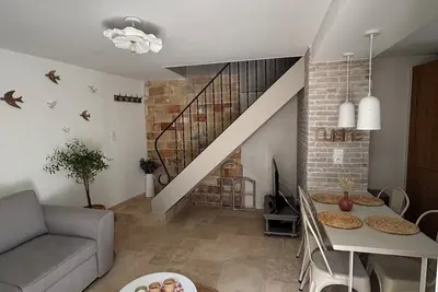 Image de \"La Parenth’aise Feucherollaise\" duplex de 50m2 à 15 min de Versailles
