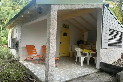 Image de Gîte Gwadareves 2/4 personnes – Sainte-Anne, Guadeloupe