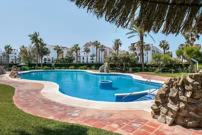 Image de Appartement 'Vistas Al Mar' avec vue sur la mer, piscine privée et Wi-Fi