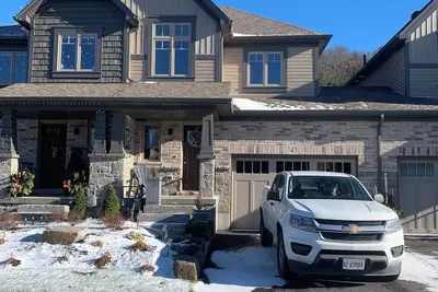 Image de Cheerful Town Home in Huntsville