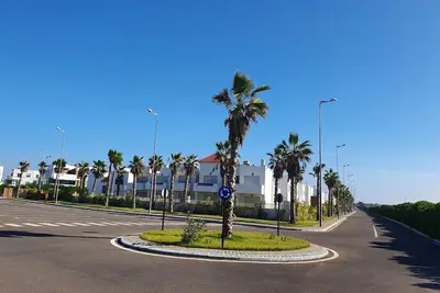 Image de Family-Sized Condo Retreat by Jumeriah Beach