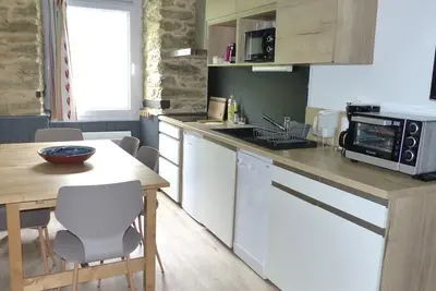 Image de Appartement de charme T2 en Rdc fonctionnel, à 10 min de Gourette