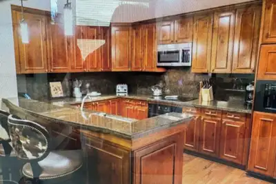 Image de 2-bedroom ski in/out condo in Aspen, Colorado at the Ritz Carlton