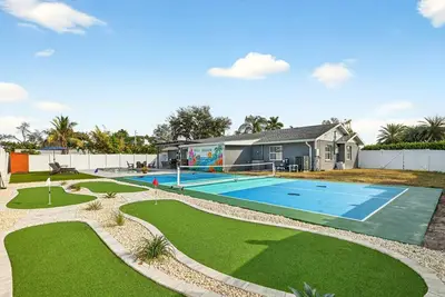 Image de 4 Br, Heated Pool/Hot Tub, Close to Img and Beach