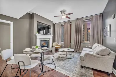 Image de Historic Luxury Loft in Central Downtown!