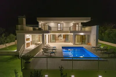 Image de Villa Mood – Pool, Gym & Sauna near Split