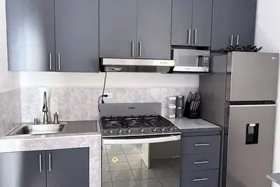 Image de Your refuge within walking distance of a shopping mall