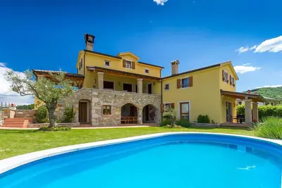 Image de Superbe maison à Pazin