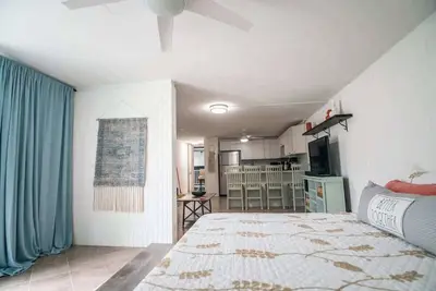 Image de Beach & Country Beachfront Studio