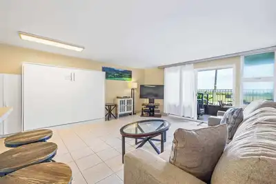 Image de Amazing Beachfront Condo by Pool w/ Ac