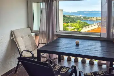 Image de Superbe appartement à Omisalj avec WiFi