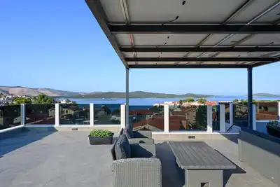 Image de Superbe appartement à Zaboric-Brodarica avec Wi-Fi