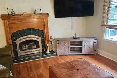 Image de Seneca Heights Oasis with Hot Tub