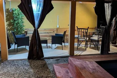 Image de 10 min to Dunn's River Falls & Dolphin Cove- 2br 2bth with private pool