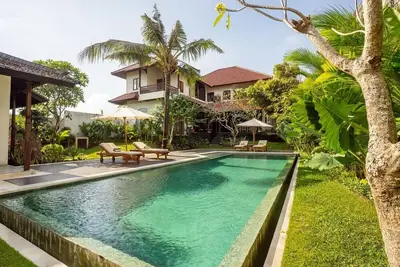 Image de Spacious, 5 Bedroom Villa near canggu