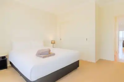 Image de Muswellbrook Villa 2 - Spacious, Comfy, Full Amenities - Shared Garden and Pool