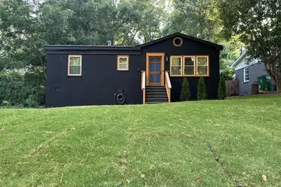 Image de Marvelous 3-bedroom house with Ac in Charlotte