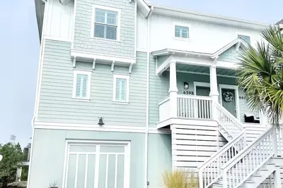 Image de Villa Del Mar~Easy Beach Access~Resort Style Community of Lost Key