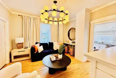 Image de Blue Bungalow, South Park, Oregon District, Ud, Mvh