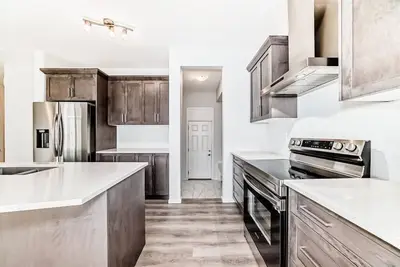 Image de Spacious 3br + Loft, 2. 5b Retreat in Quiet Neighbourhood – Perfect for Families!