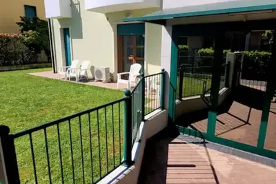 Image de Apartment promotion with garden and wi-fi