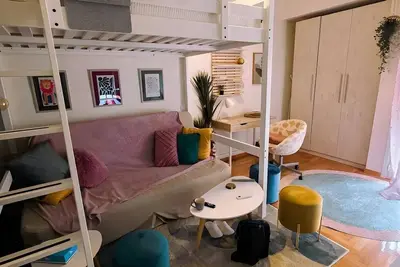 Image de Stylish, bohemian Studio in the centre of Exarchia