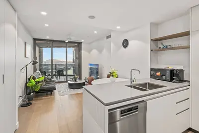 Image de 2b2b Retreat Land mark in Brisbane city Star Queens Wharf