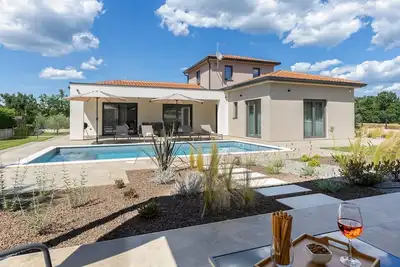 Image de Villa Flores in Tinjan