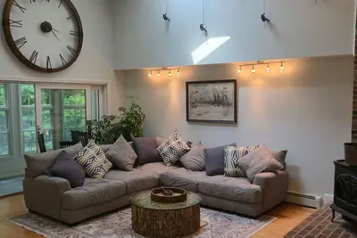 Image de Ocean Pines - Charming 4-bedroom house, close to beach, and more!