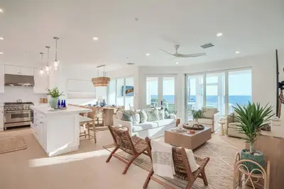 Image de Sandrift Villa 1072- Luxury Beachfront Villa On Captiva!