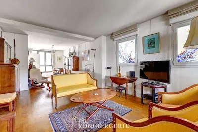 Image de Appartement avec 2 Chambres à Montmartre