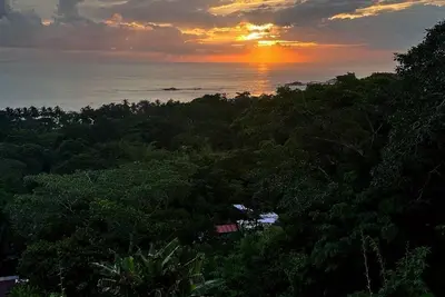 Image de Diamonds in the Mountain-Sunset Suite with spectacular views