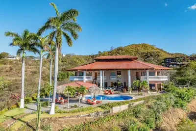 Image de Vista De Oro - Oceanview Villa on Private Peninsula • Chef & Concierge Ready