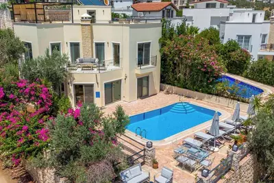 Image de 3 bedroom Villa in Kalkan with roof terrace & Pool