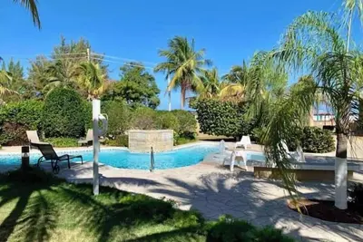 Image de Lovely Beach front apartment @ Seven Seas, Fajardo