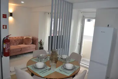 Image de Portu Sereno Pink Diamond - Piso 2, located in the historic center of Setúbal.