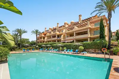 Image de Appartement 'Lola Y Suki' avec piscine partagée, Wi-Fi et climatisation