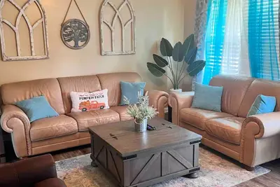 Image de Domestic Travelers Haven- 5 Beds