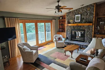 Image de Lakehouse Retreat near Historic Milton, Wisconsin