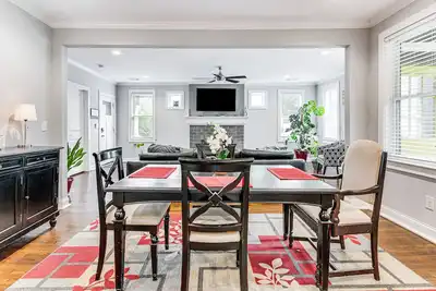 Image de Private Yard, 3 Mi to Int’l Soccer Play! Atl Home