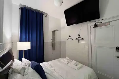 Image de Spa Room & Bath Gym & BBall Crt Nasa Research Ev+