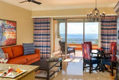 Image de Not Available Cabo Luxury Presidential Suite Sleeps 8  2 Baths Oceanfront