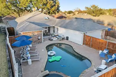 Image de Lone Star Retreat - Game Room - Heated Pool & Spa