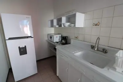 Image de Department 1940s. Near airport, hospitals, Basilica Guadalupe, downtown