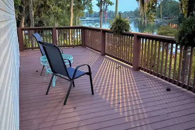 Image de Waterfront property on Lake Marion